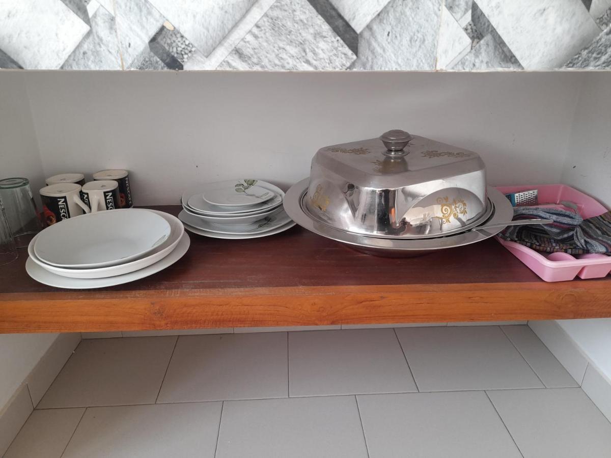 Appartement Familial Spacieux Avec Climatisation Ziguinchor Buitenkant foto
