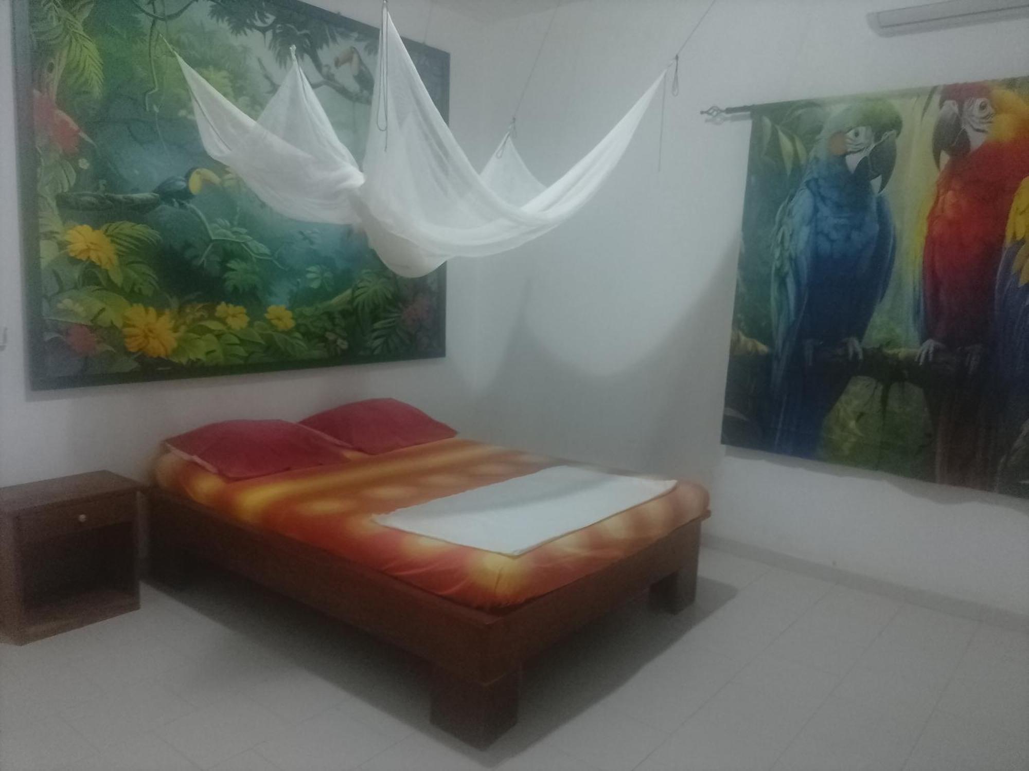 Appartement Familial Spacieux Avec Climatisation Ziguinchor Buitenkant foto